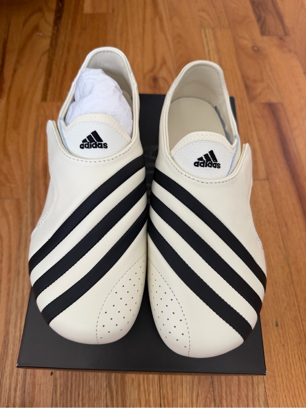 Adidas x Pharrell Virginia Vario Flat Earther Sneaker NIB